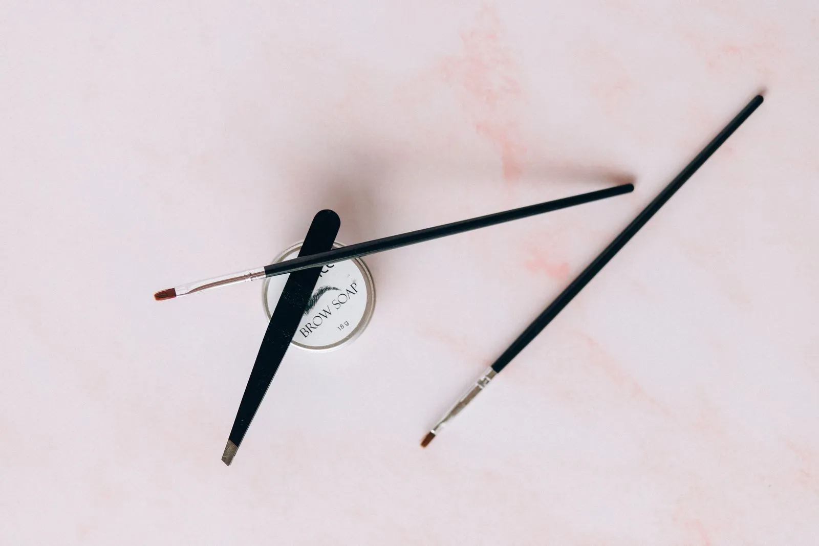 How to Maintain Your Brow Shape Between Appointments